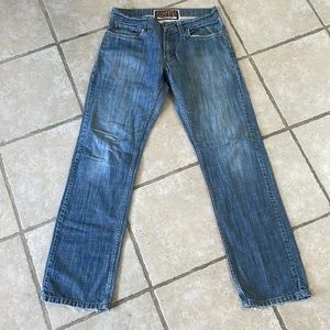 Vintage Levi’s 514 slim fit